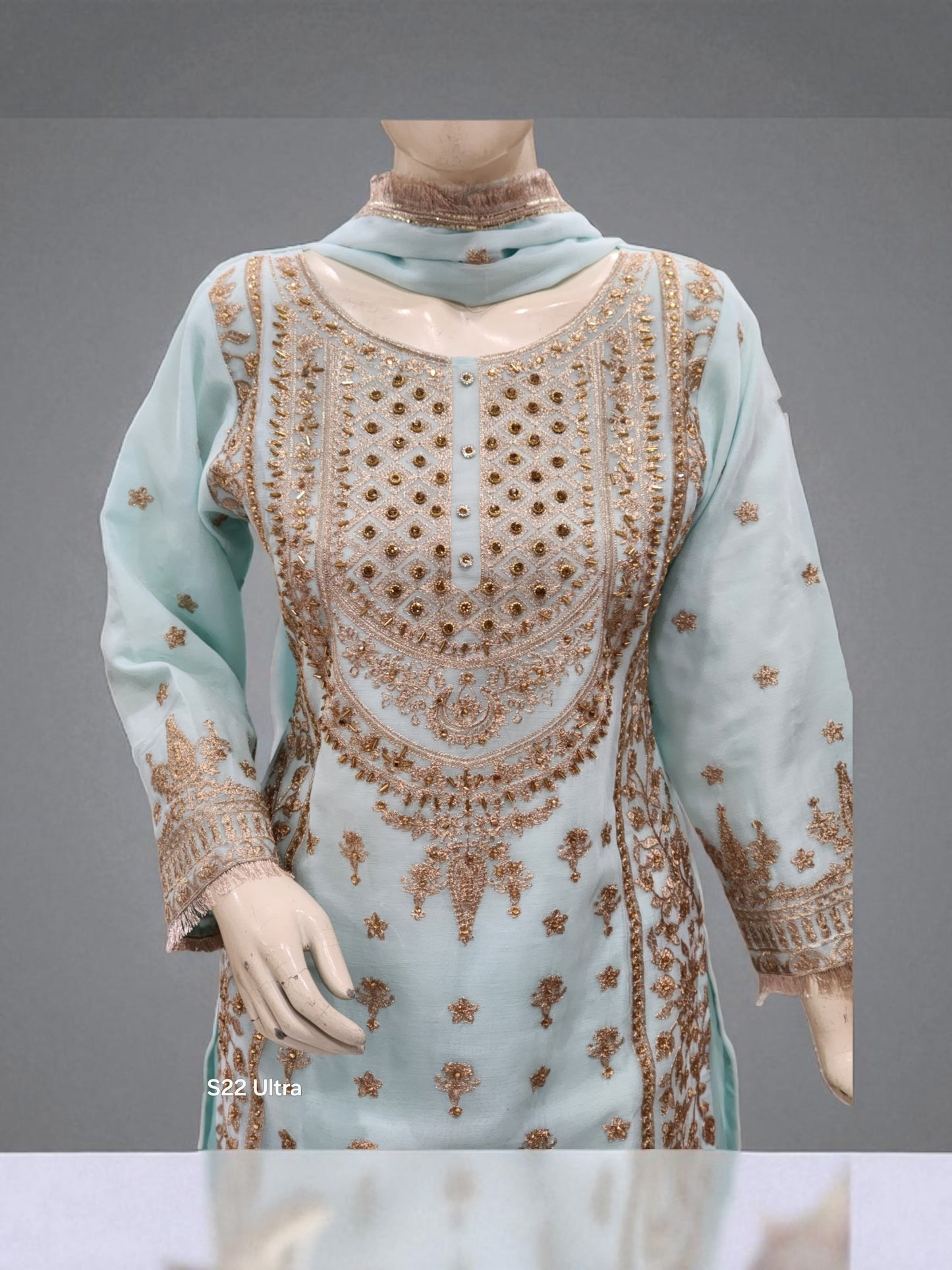 Traditional Salwar Kameez, Cultural Wear for Women, Aug05