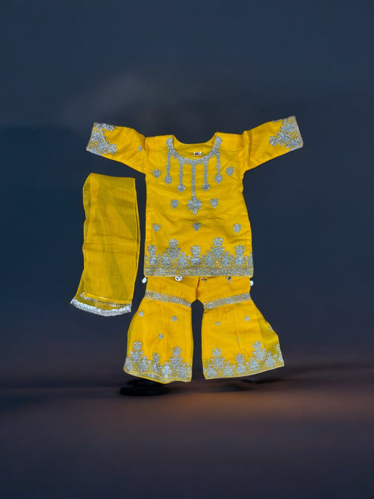 Traditional Designer Salwar Kameez for Little Girls, Elegant & Stylish Cultural Wear, 205 - Saree Ghor Charlotte