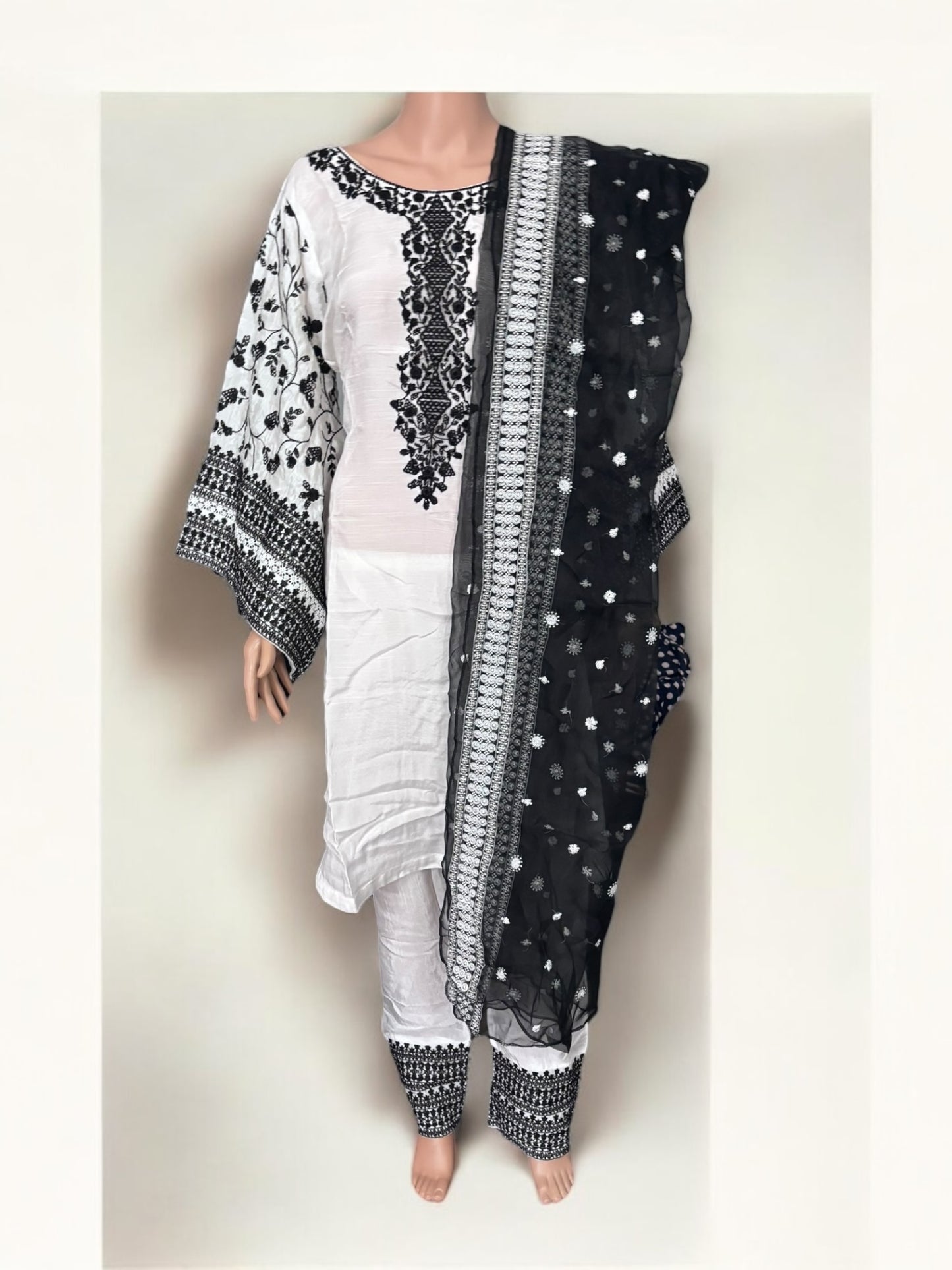 Traditional Designer Salwar Kameez for Little Girls - Elegant & Stylish Ethnic Wear- 251 - Saree Ghor Charlotte