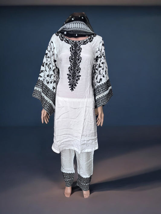 Traditional Designer Salwar Kameez Suit, Cultural Wear for Women, 330 - Saree Ghor Charlotte