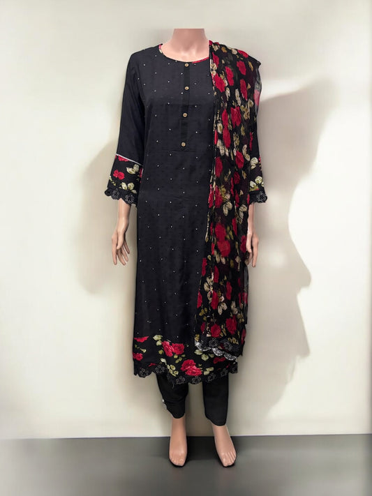 Traditional Salwar Kameez Set, Cultural Wear for Women, S09 - Saree Ghor Charlotte