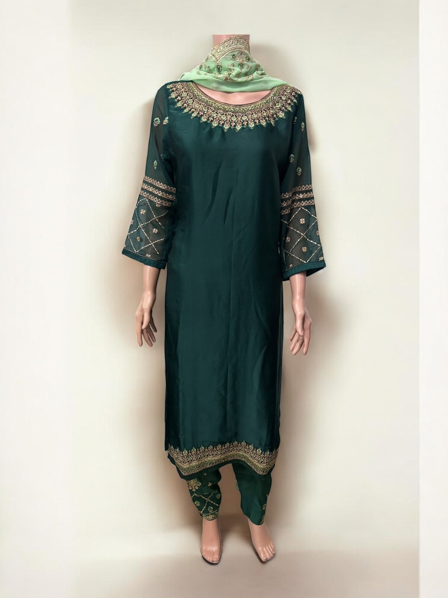 Traditional Salwar Kameez Set – Ethnic Wear for Women- S17 - Saree Ghor Charlotte