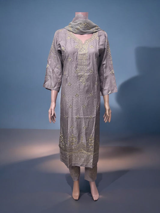 Traditional Salwar Kameez Set, Cultural Wear for Women, S26 - Saree Ghor Charlotte