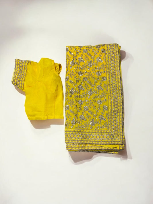 Traditional Designer Saree with Ready Blouse– Cultural Wear for Women, 211 - Saree Ghor Charlotte