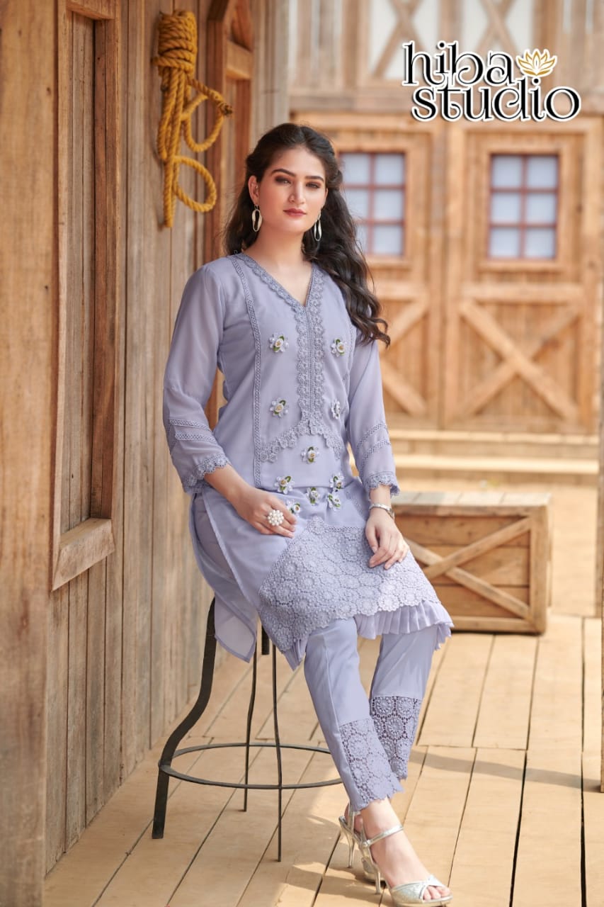 Traditional Party Wear Kurti Set for a Glamorous Affair -Ethnic Wear for Women - Saree Ghor Charlotte