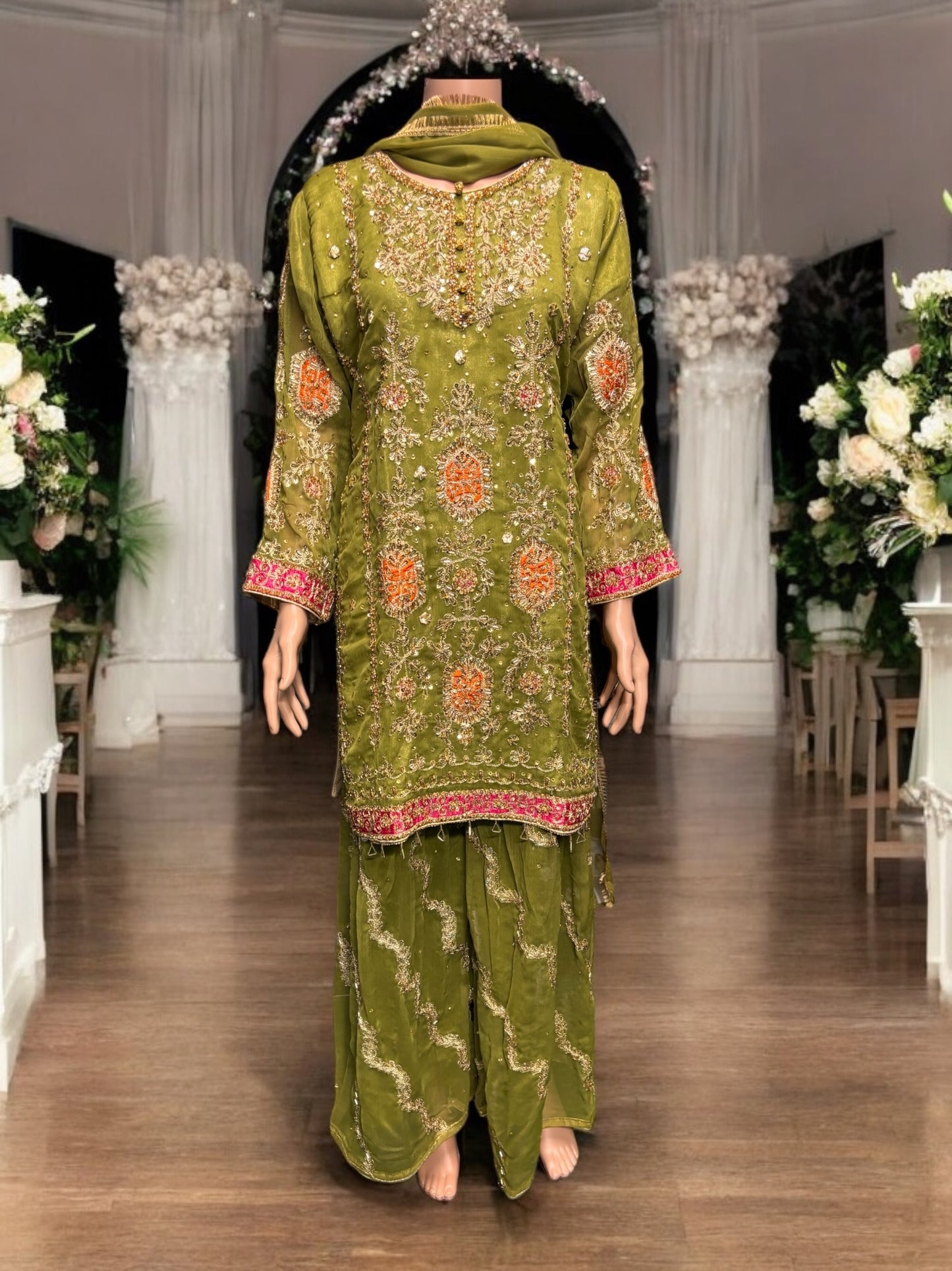 Elegance Redefined: Designer Salwar Kameez for Every Occasion-03