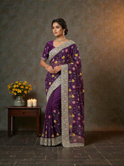 Crunchy Traditional Saree, Cultural Wear for Women