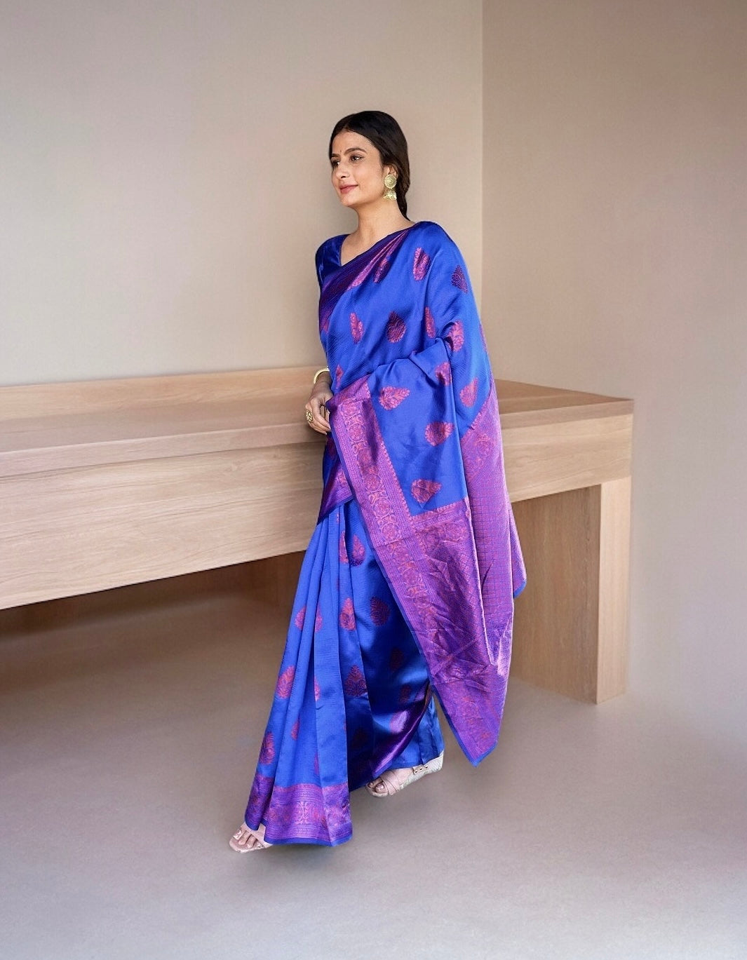 Elegant Jacquard Lichi Saree - 06