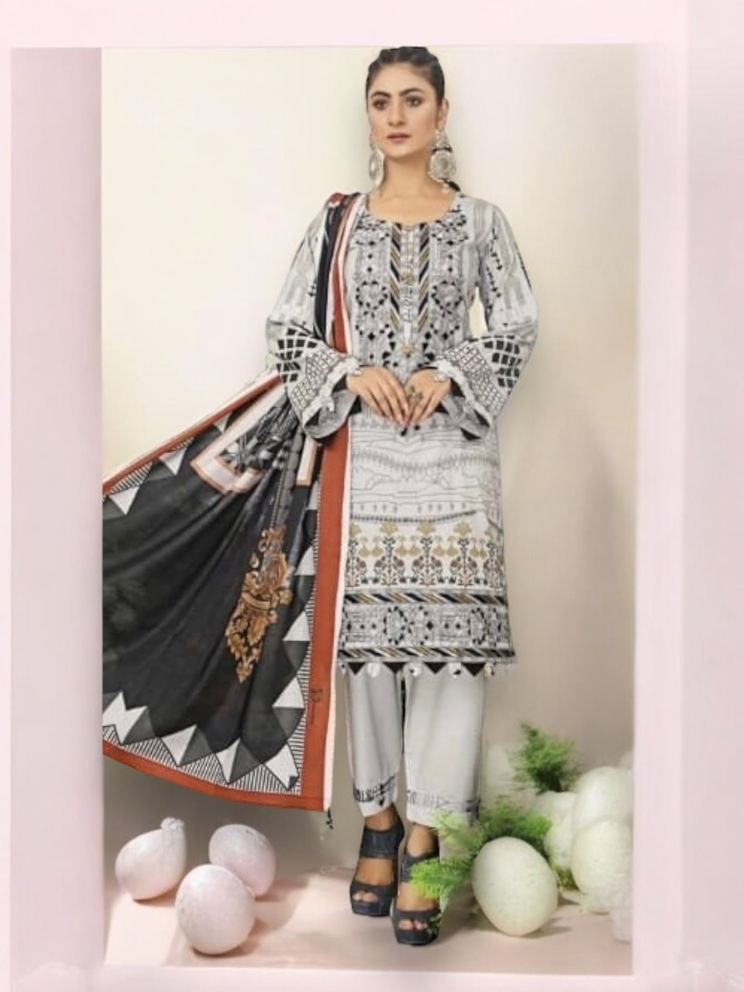 Luxurious Embroidered Haya Designer Pakistani Dress -05