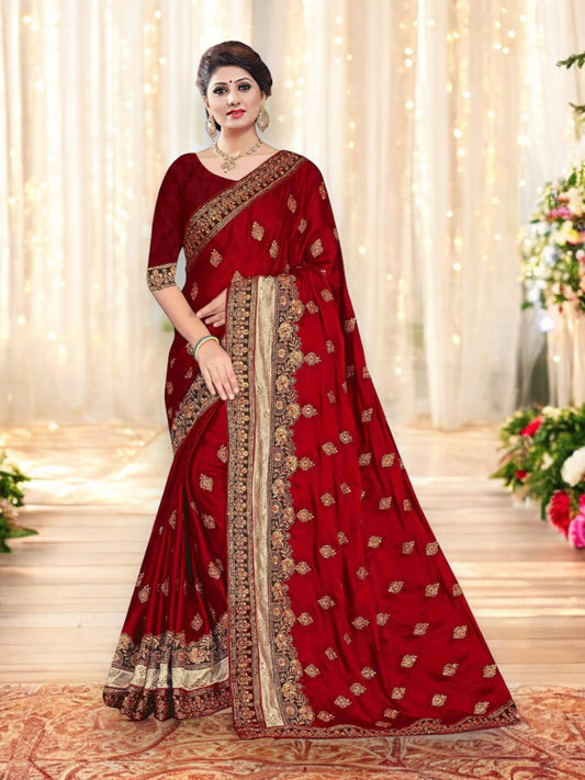 Fashionista's Delight: Trendy Designer Saree for the Modern Woman