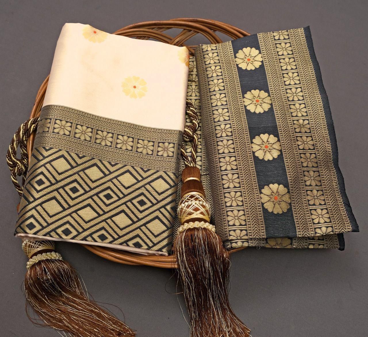 Traditional Saree, Cultural Wear for Women, Aug04 - Saree Ghor Charlotte
