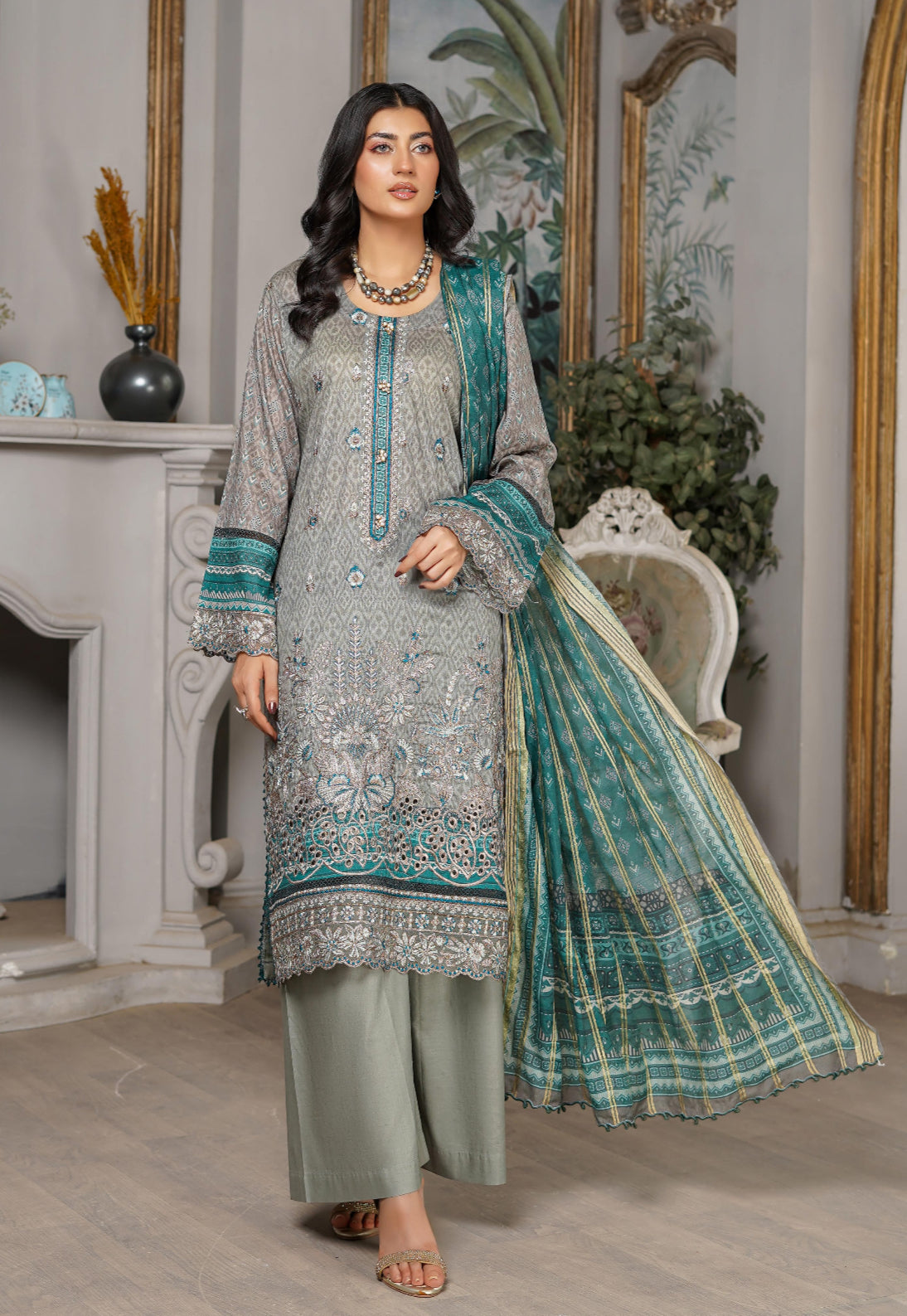 Munira Designer- Traditional Salwar Kameez Set-01