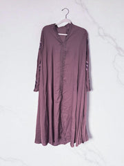 Women’s black Abaya Burqa by Saree Ghor Charlotte, modest Islamic dress with full coverage and elegant design.