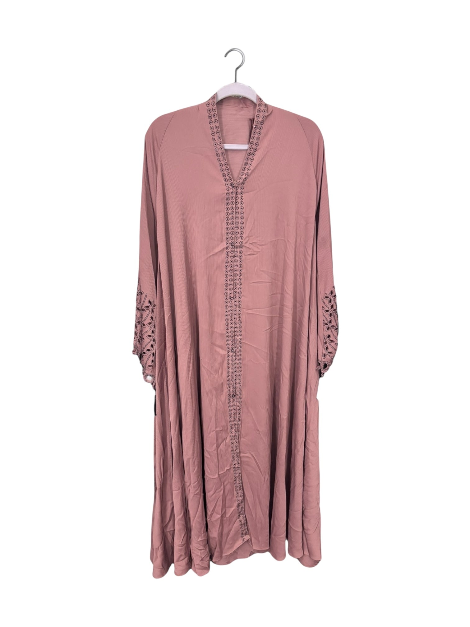 Women’s black Abaya Burqa by Saree Ghor Charlotte, modest Islamic dress with flowing fabric and full coverage, shown on a model.