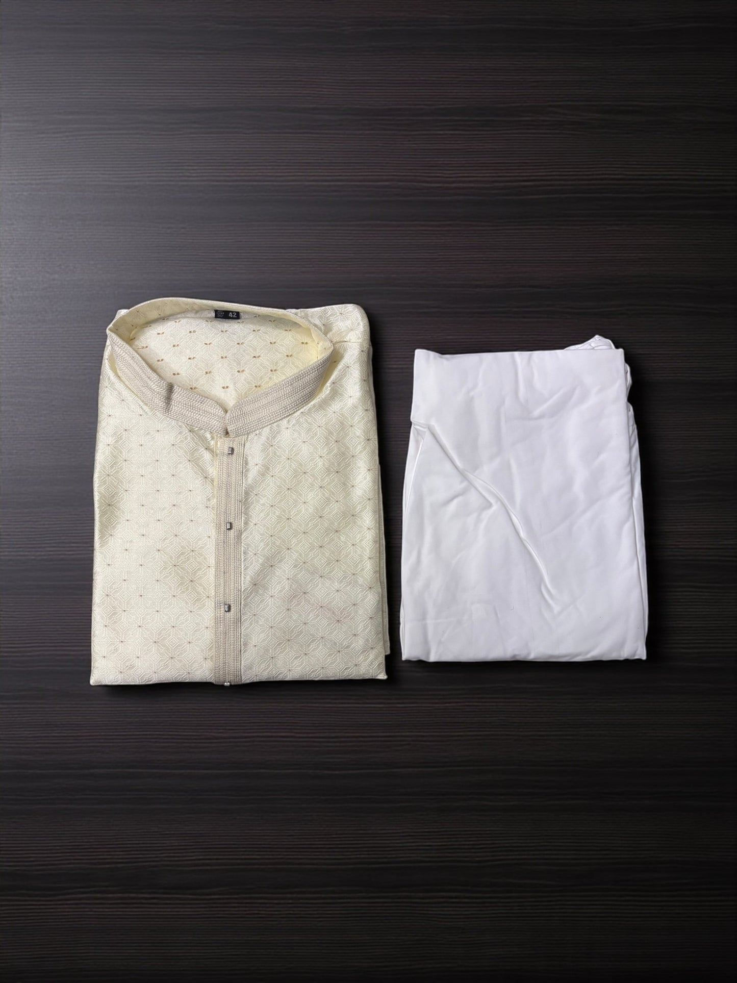 Traditional Men's Kurta Pajama Set– Cultural Wear for Men, Nov