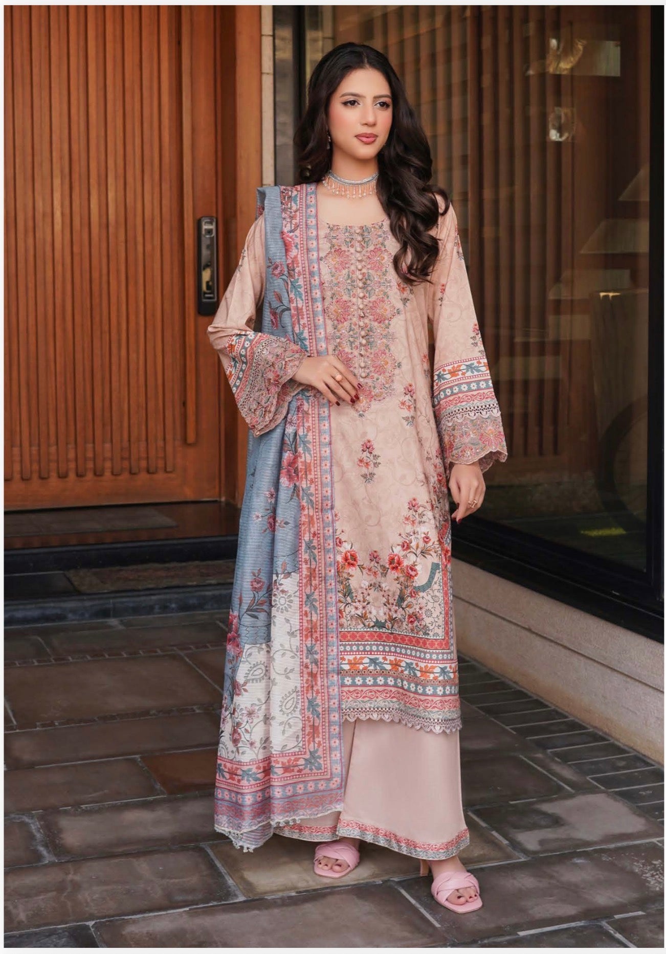 Pakistani Cotton Salwar Kameez, Cultural Wear for Women