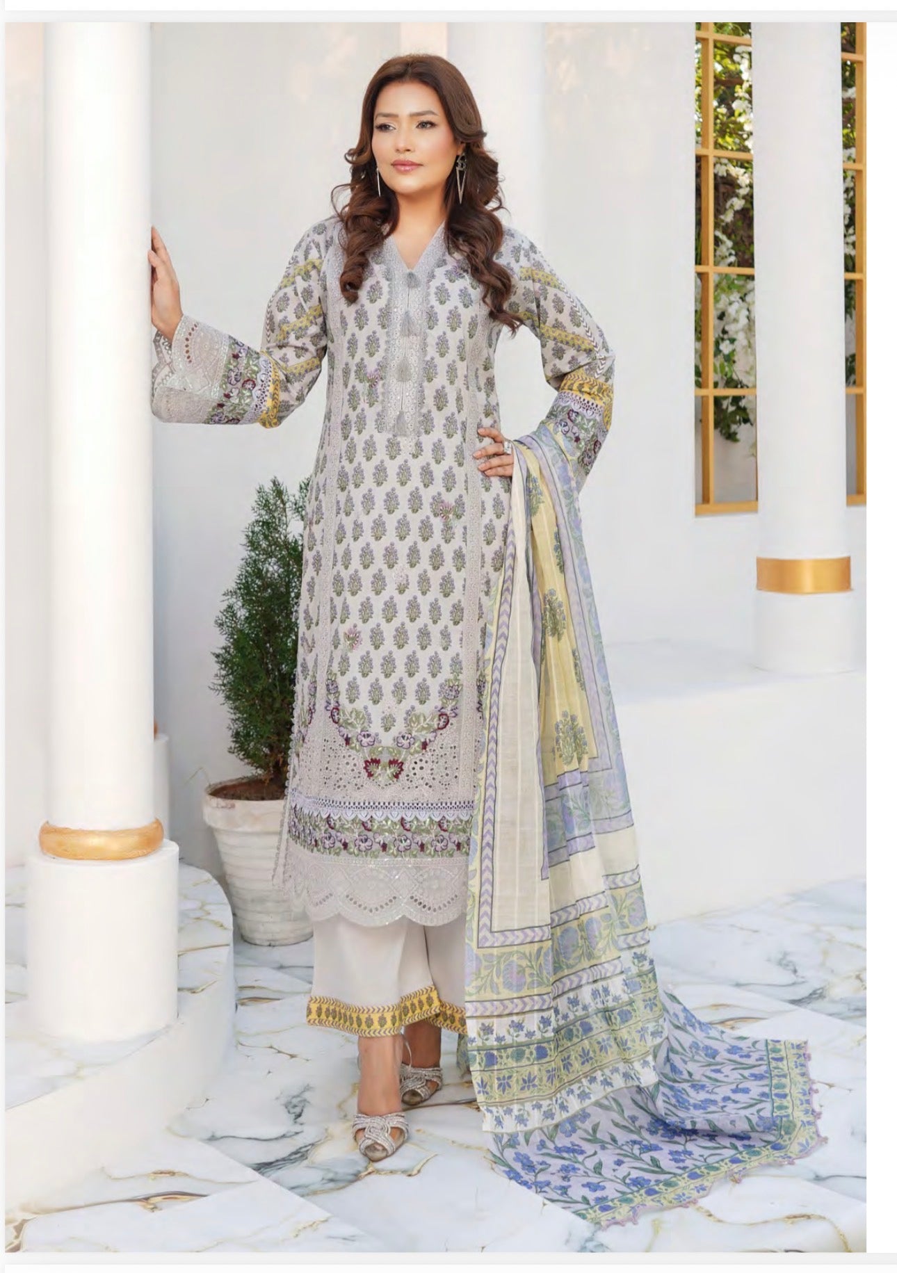 Pakistani Cotton Salwar Kameez, Cultural Wear for Women