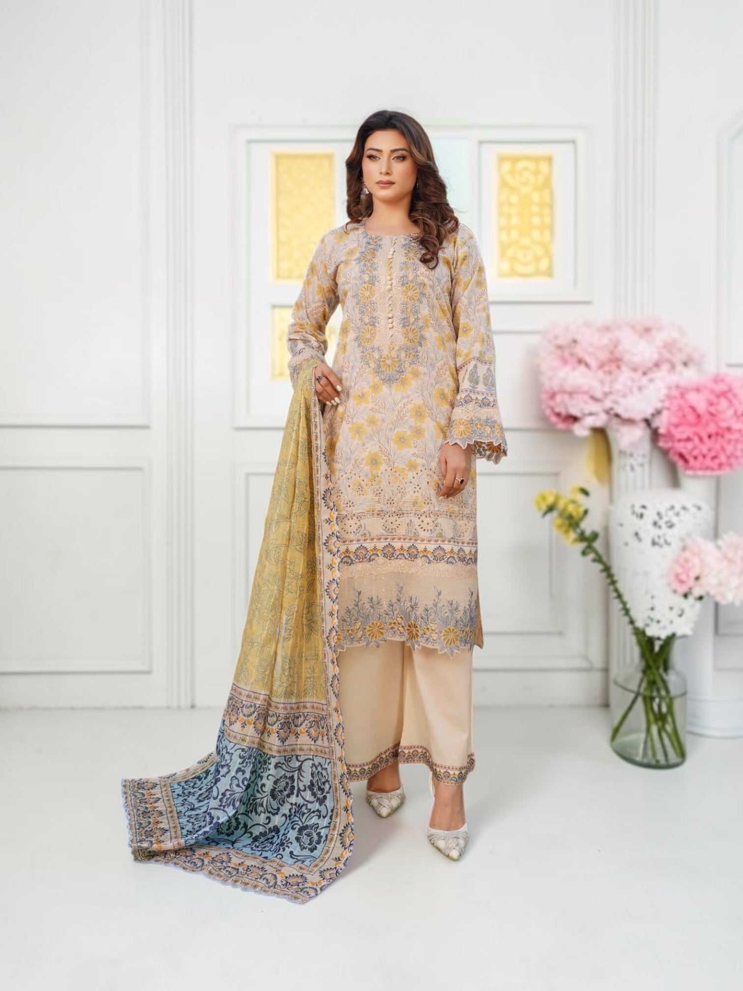 Pakistani Cotton Salwar Kameez, Cultural Wear for Women