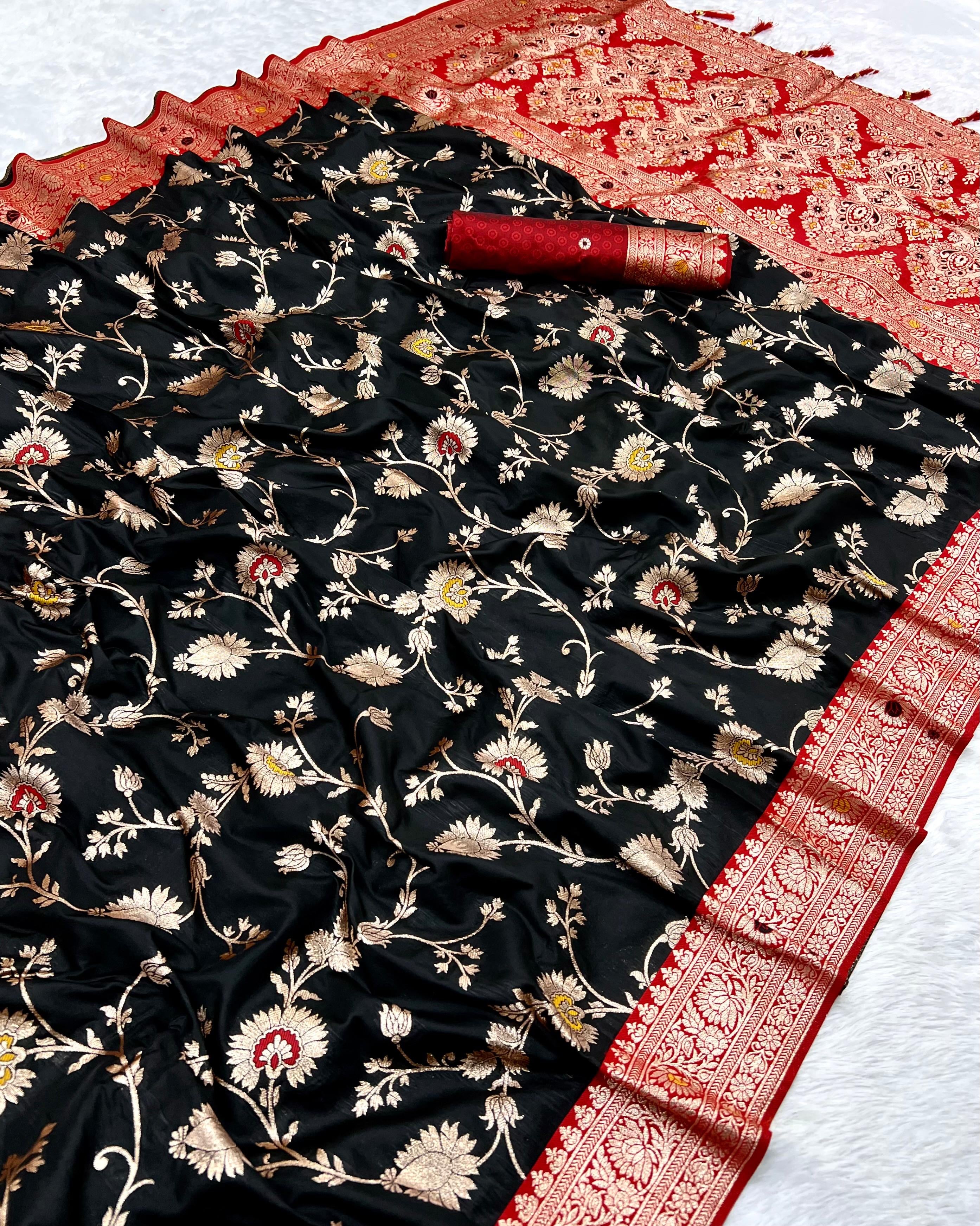 Traditional Silk Weaving Saree with Unstitched Blouse, Cultural Wear for Women