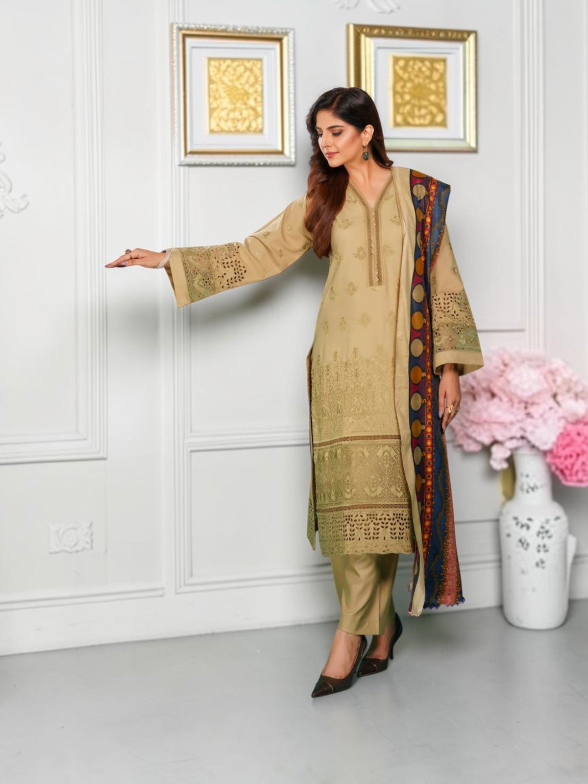 Traditional Pakistani Salwar Kameez, Cultural Wear for Women,03