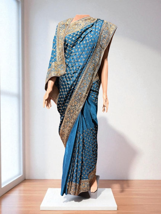 Sublime Simplicity: Traditional Designer Saree- Indian Ethnic Wear for Women - Saree Ghor Charlotte