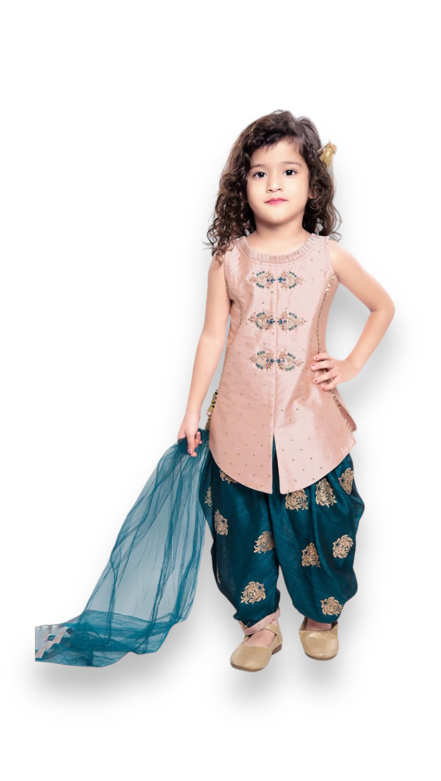 Radiant Rose Gold: Girls' Traditional Panjabi Style Patiyala Suit, Cultural Wear for Kids - Saree Ghor Charlotte