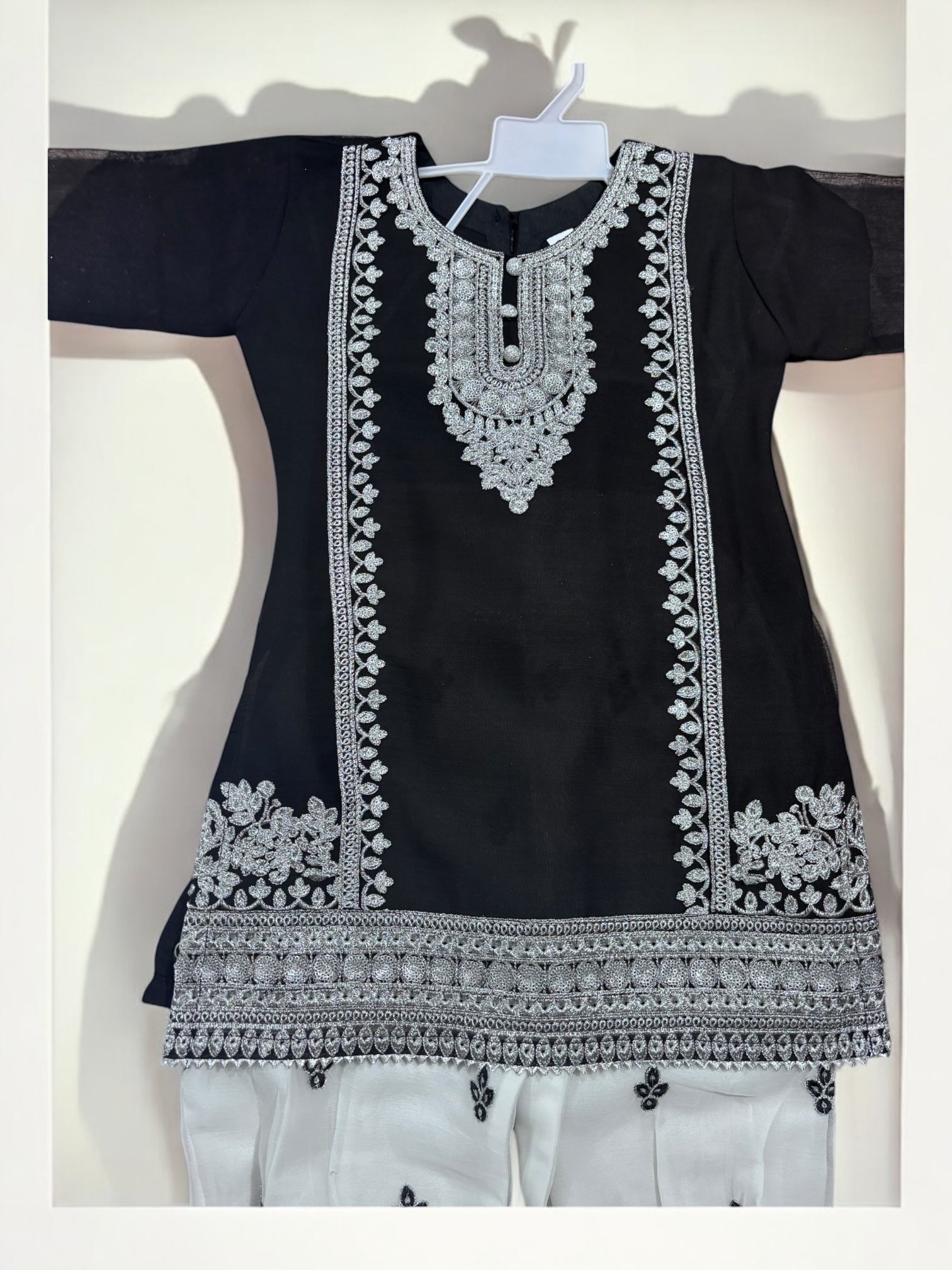 Elegant traditional designer salwar kameez for little girls, featuring vibrant colors and intricate embroidery, by Saree Ghor Charlotte.