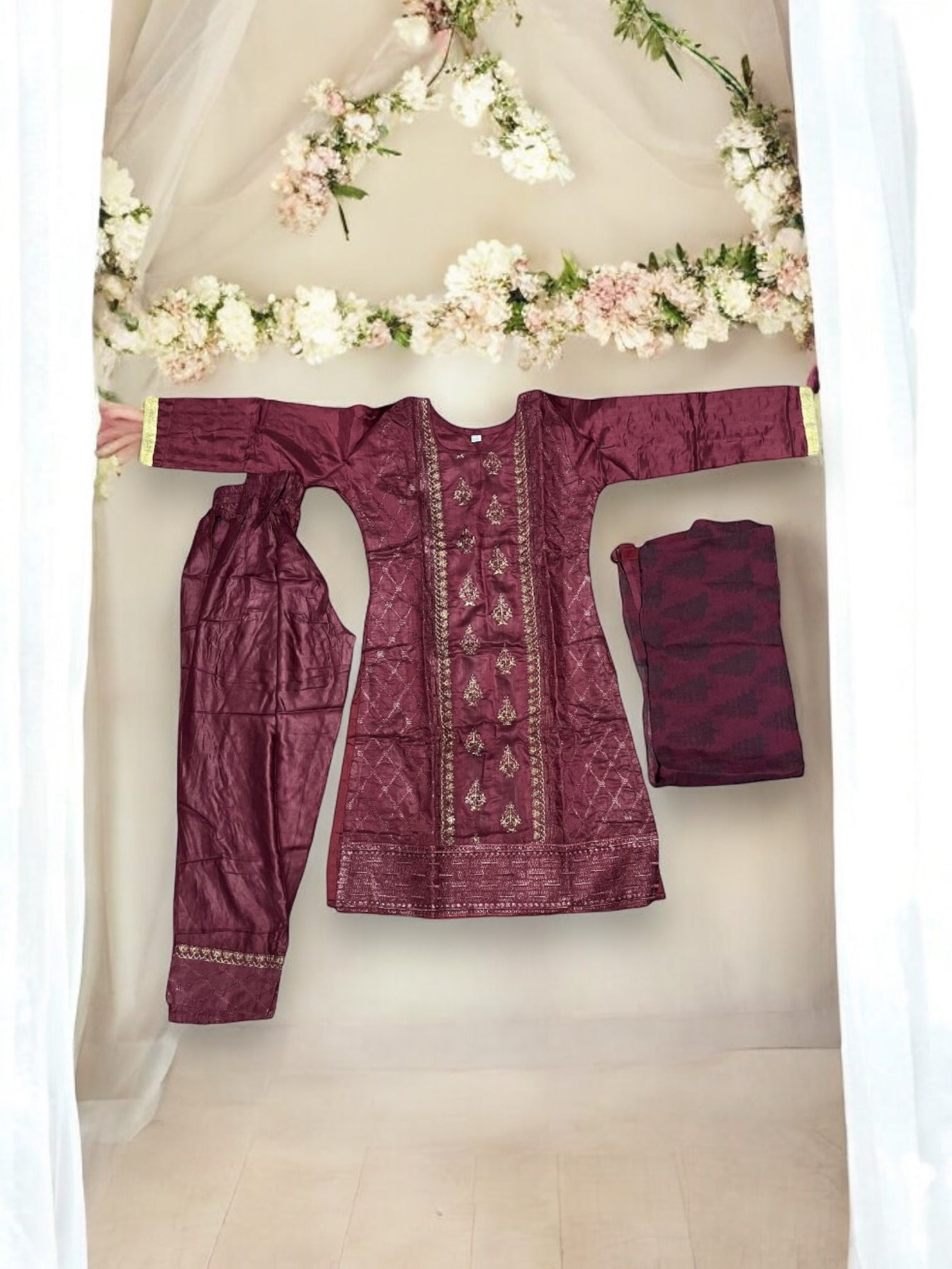 Traditional  Cotton Salwar Kameez Set for Girls, Cultural Wear for Kids, 10 - Saree Ghor Charlotte
