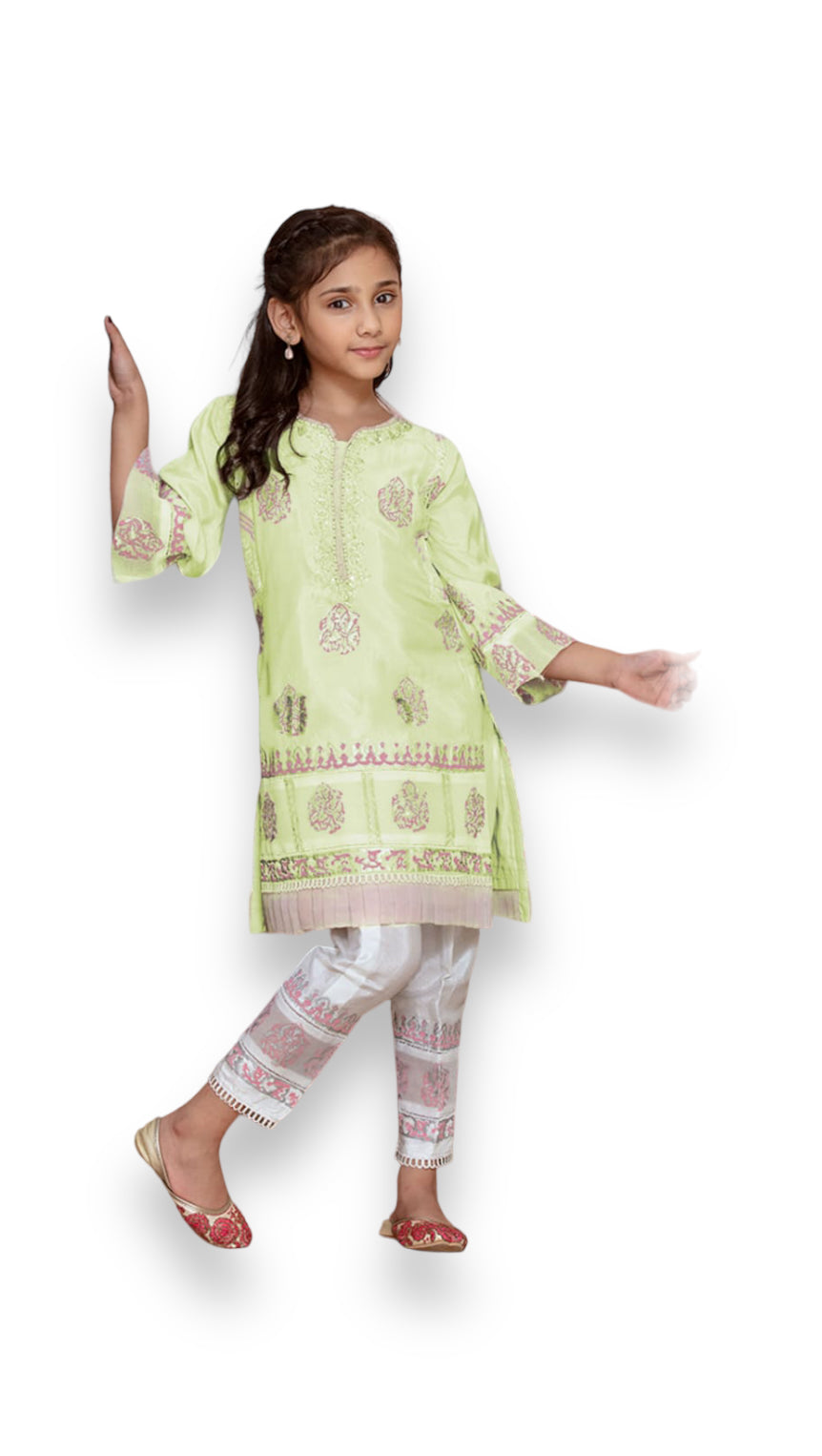 Traditional Georgette Salwar Kameez For Girls, Cultural Wear for Kids, 02 - Saree Ghor Charlotte