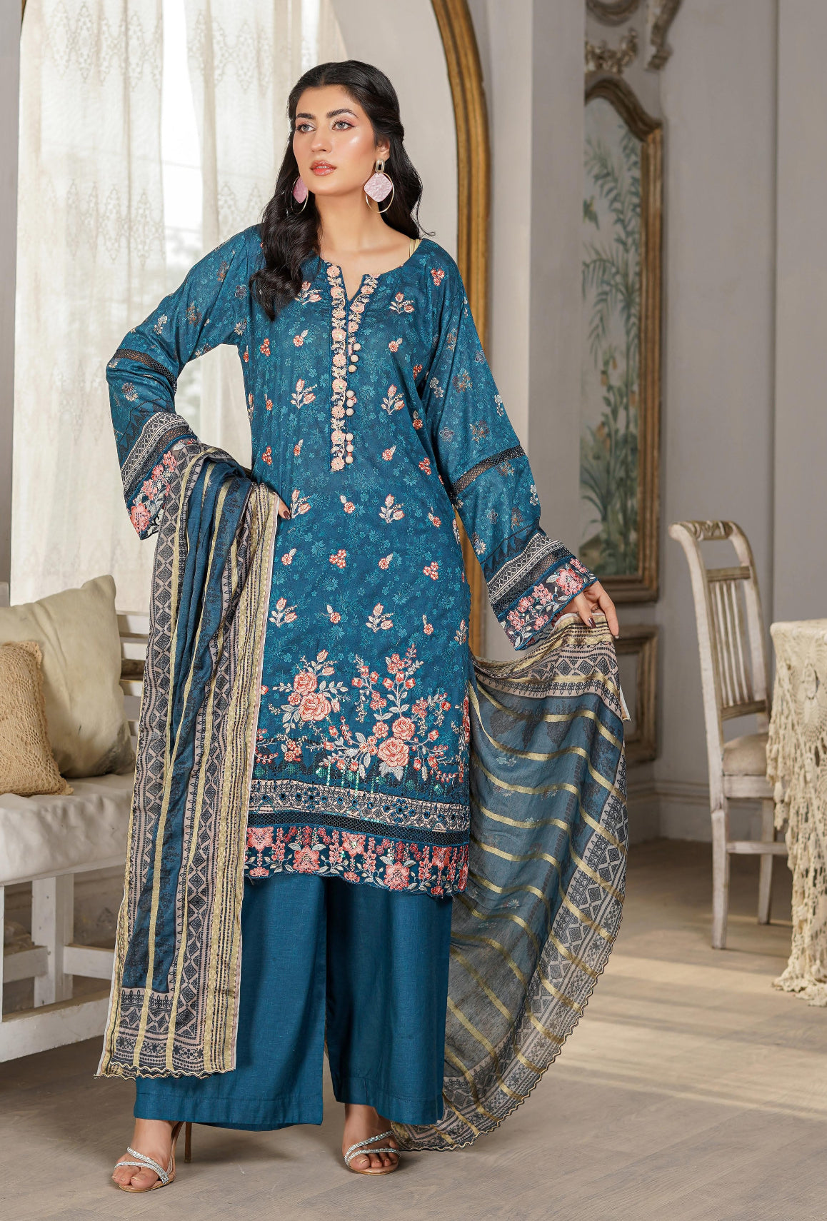 Munira Designer traditional Salwar Kameez set by Saree Ghor Charlotte, ethnic women’s cultural wear with intricate patterns and vibrant fabric.