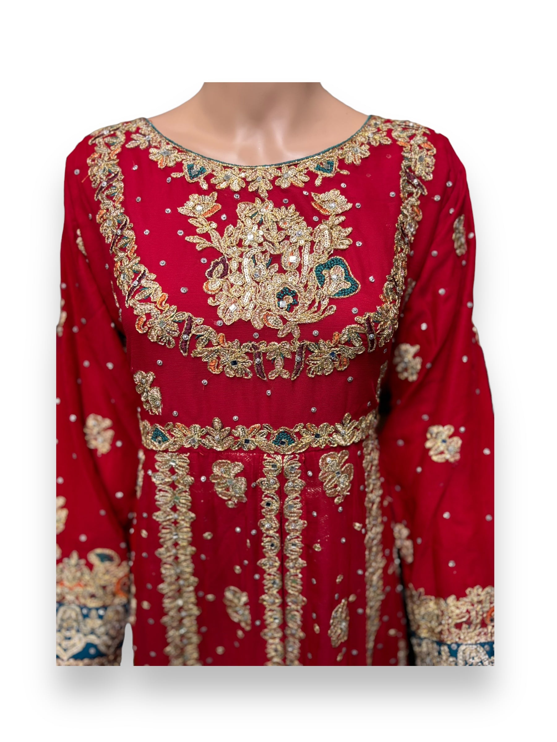 Traditional designer maxi gown for women, Saree Ghor Charlotte salwar kameez with intricate ethnic embroidery and vibrant fabric.