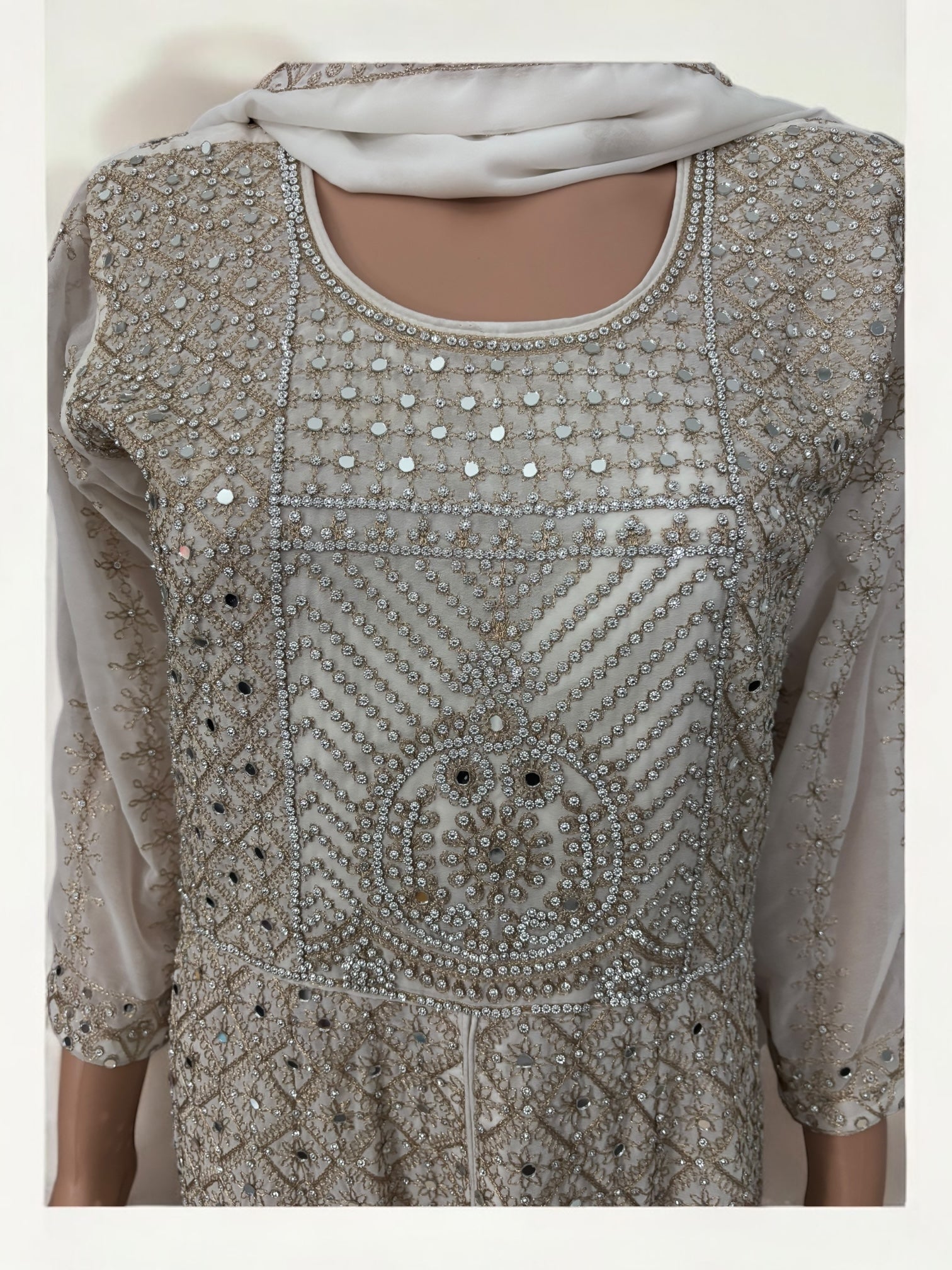 Traditional designer Salwar Kameez suit with 2 layers by Saree Ghor Charlotte, showcasing ethnic wear for women.