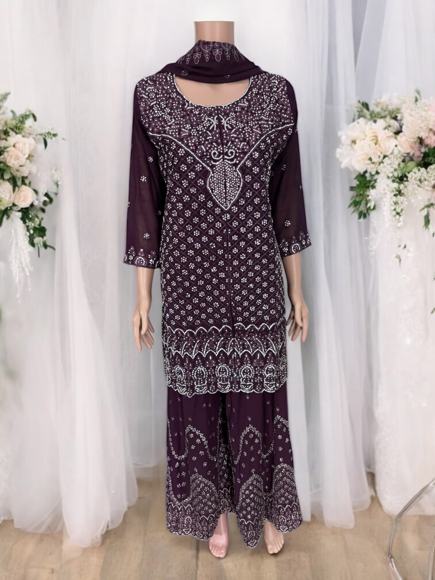 Traditional Saree Ghor Charlotte Salwar Kameez suit with intricate embroidery, showcasing ethnic wear and cultural elegance.
