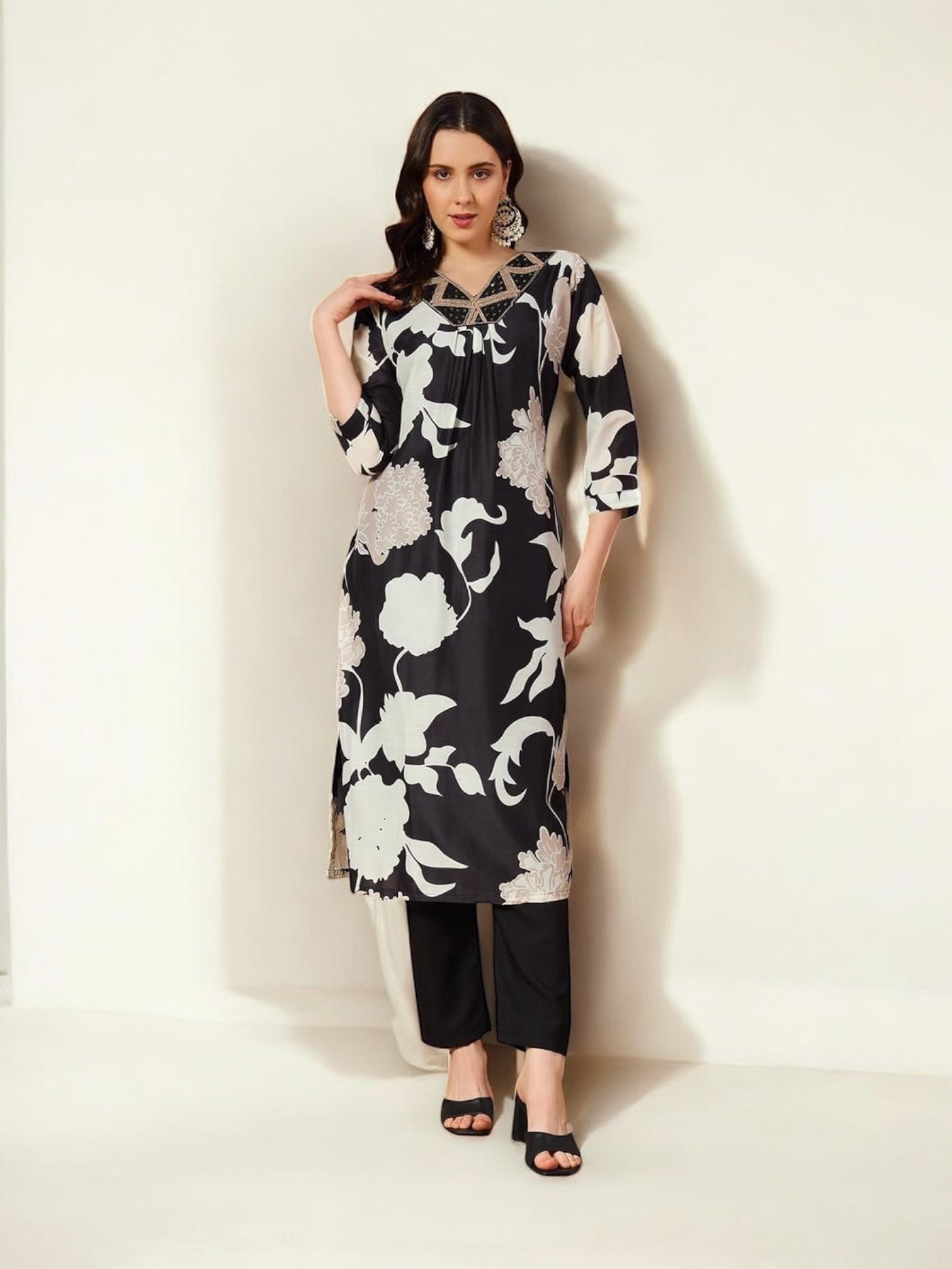 Traditional Kurti set by Saree Ghor Charlotte, ethnic salwar kameez with intricate patterns for women, cultural wear.