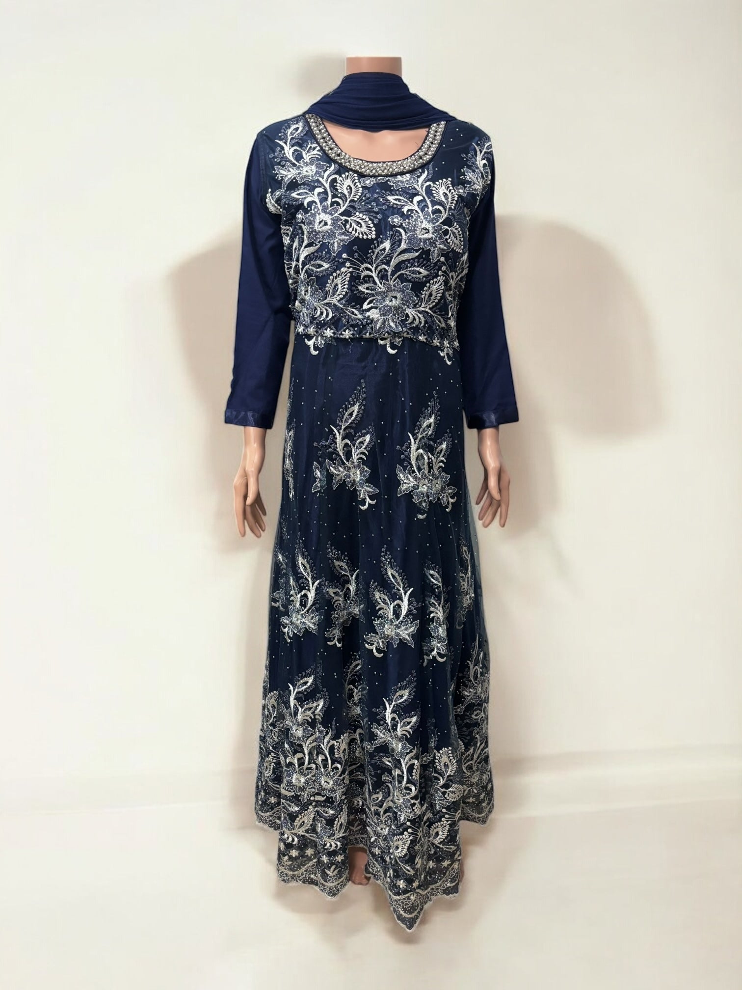 Traditional party wear gown and salwar kameez by Saree Ghor Charlotte, elegant ethnic outfit for women.