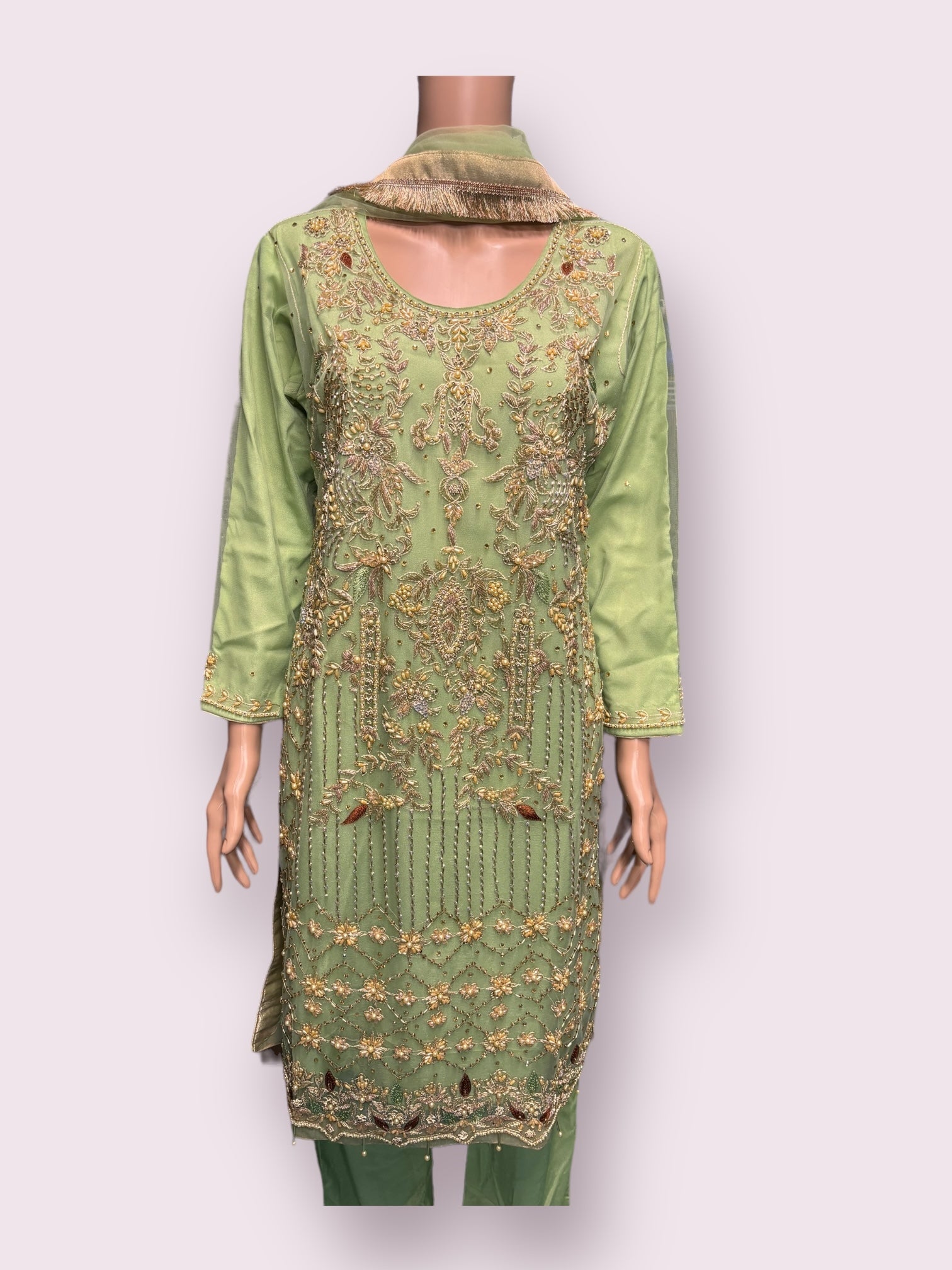 Elegant Saree Ghor Charlotte handwork designer Salwar Kameez ensemble with intricate embroidery and traditional style.