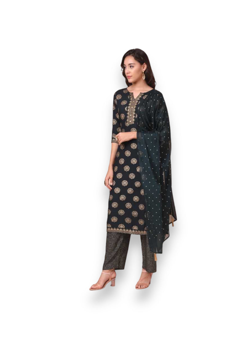 Traditional designer wear Kurti with pant and dupatta set by Saree Ghor Charlotte, showcasing intricate ethnic design for women.