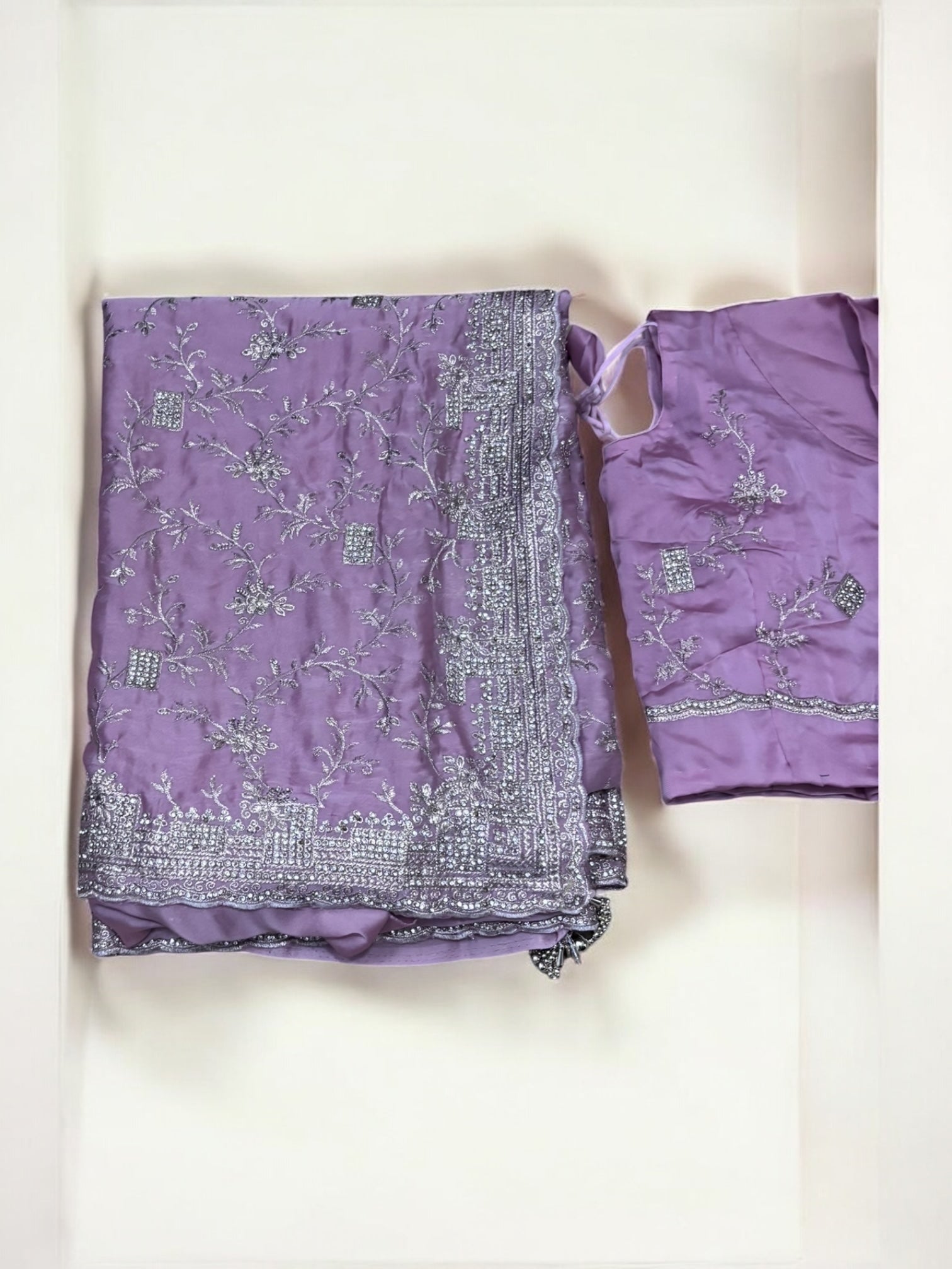 Traditional Heavywork Saree with Ready Blouse– Cultural Wear for Women, S30 - Saree Ghor Charlotte