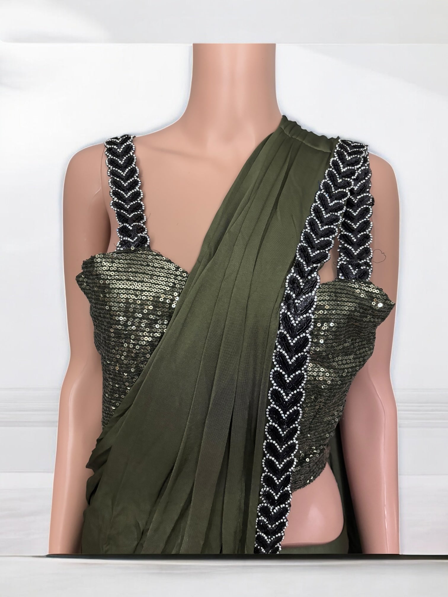 Traditional Ready to Wear Saree with Ready Blouse– Cultural Wear for Women,J4 - Saree Ghor Charlotte