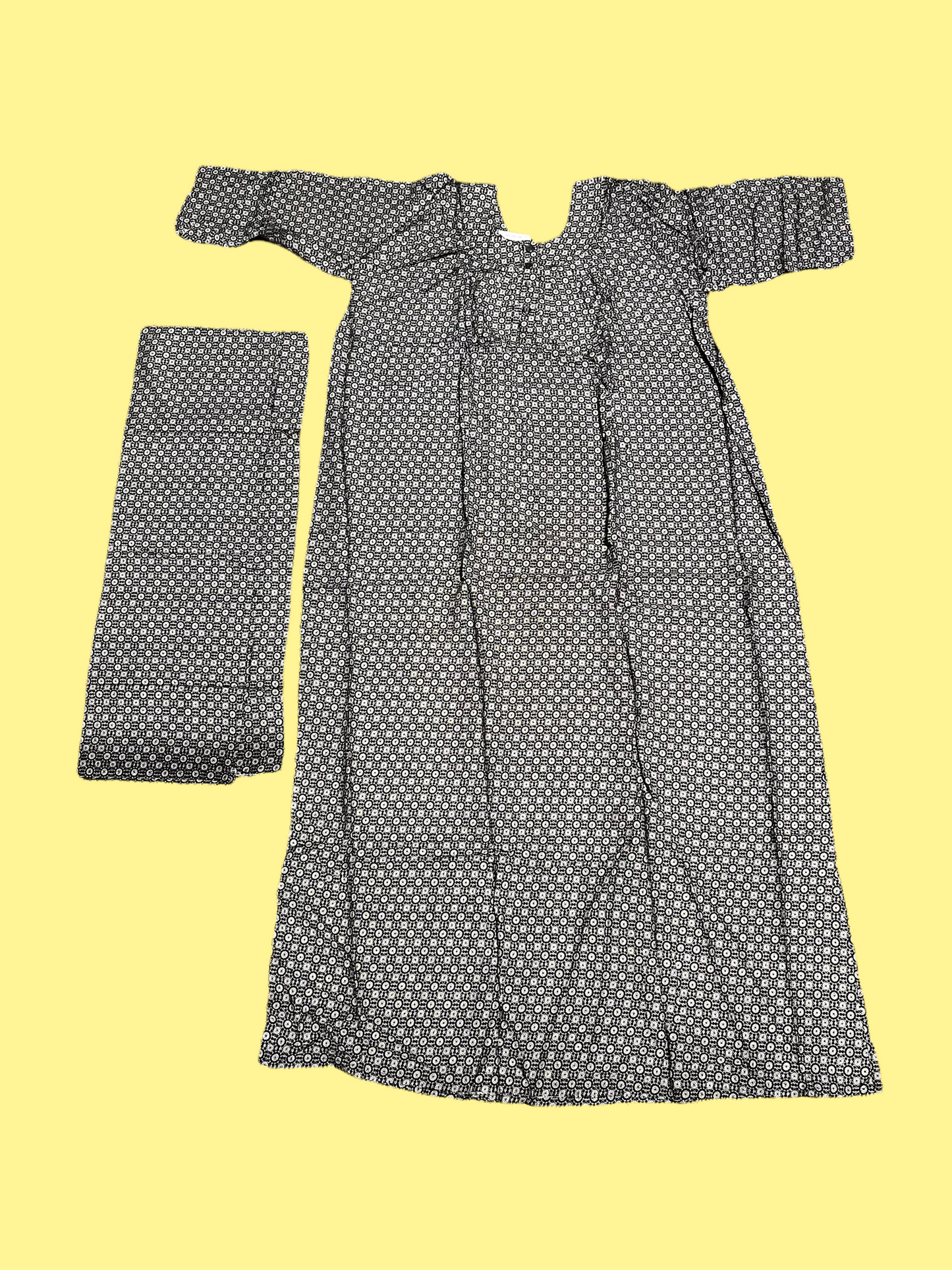 Effortless Elegance: Linen Maxi Dress with Dupatta - 04