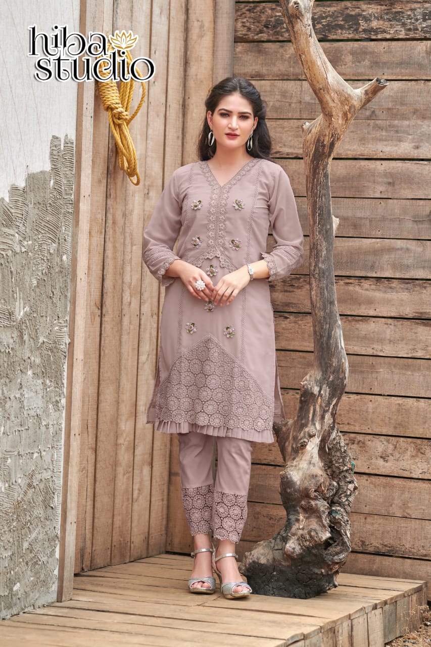 Traditional Party Wear Kurti Set for a Glamorous Affair-Ethnic Wear for Women - Saree Ghor Charlotte