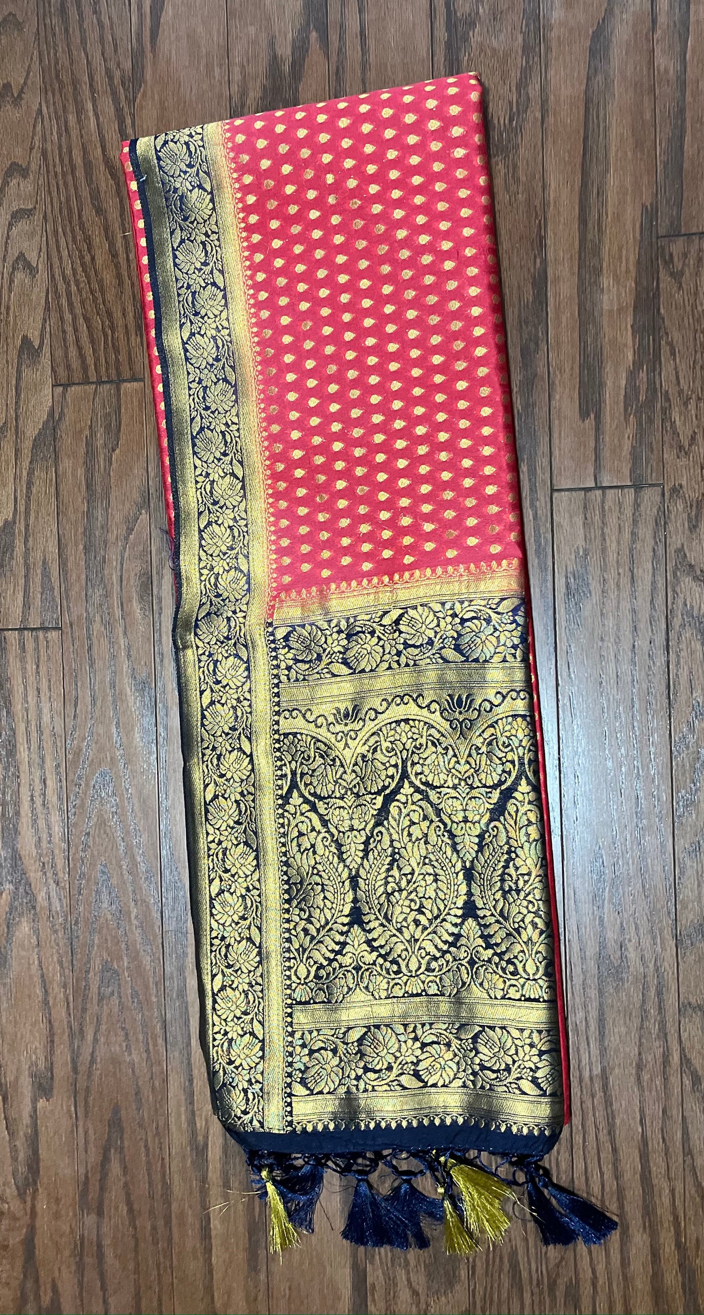 Opara Silk Saree- Traditional Clothing for Women - Saree Ghor Charlotte