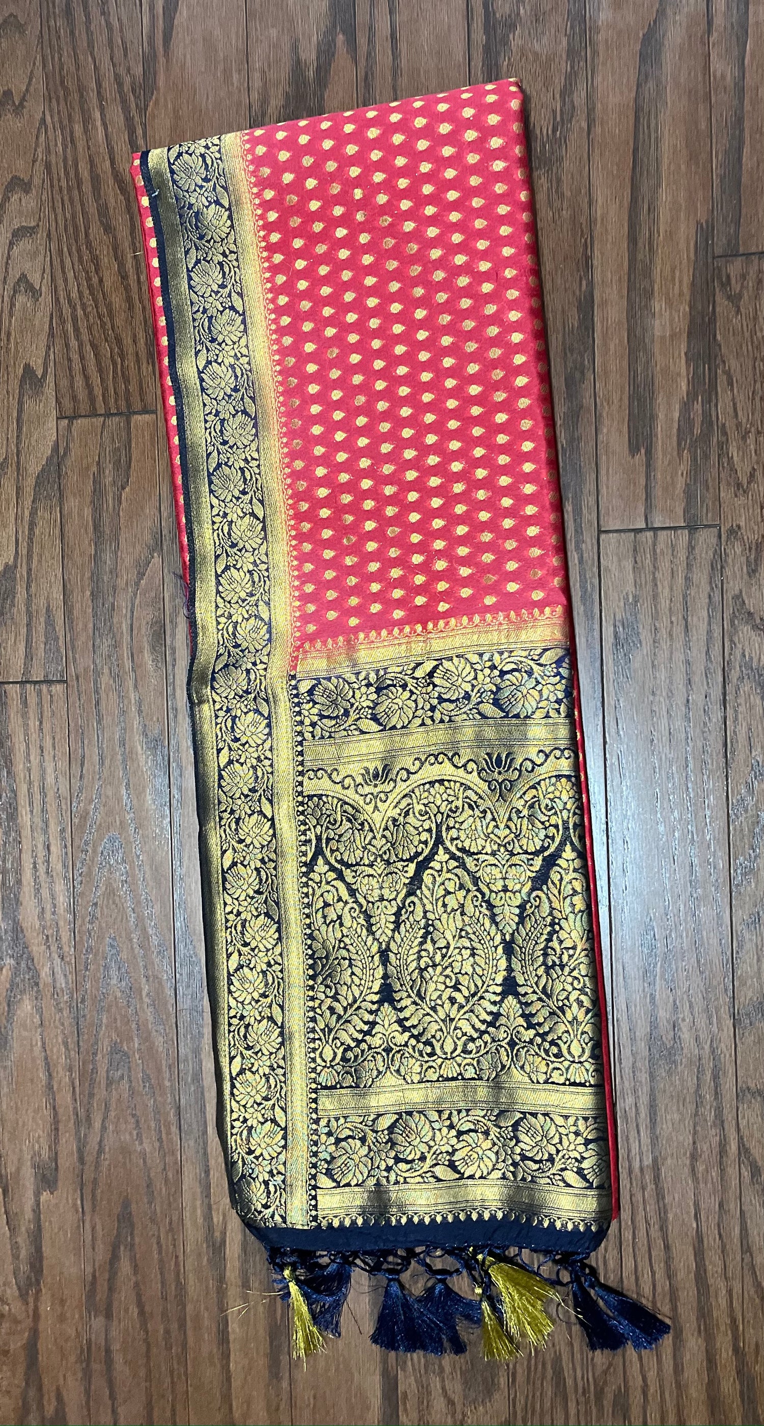 Opara Silk Saree- Traditional Clothing for Women - Saree Ghor Charlotte